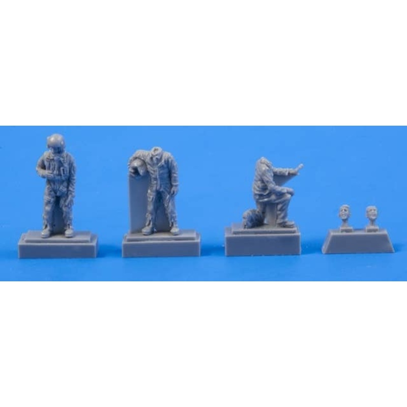 1/72 Two Fouga Magister Pilots and a Mechanic for Special Hobby Kit (3 fig.)