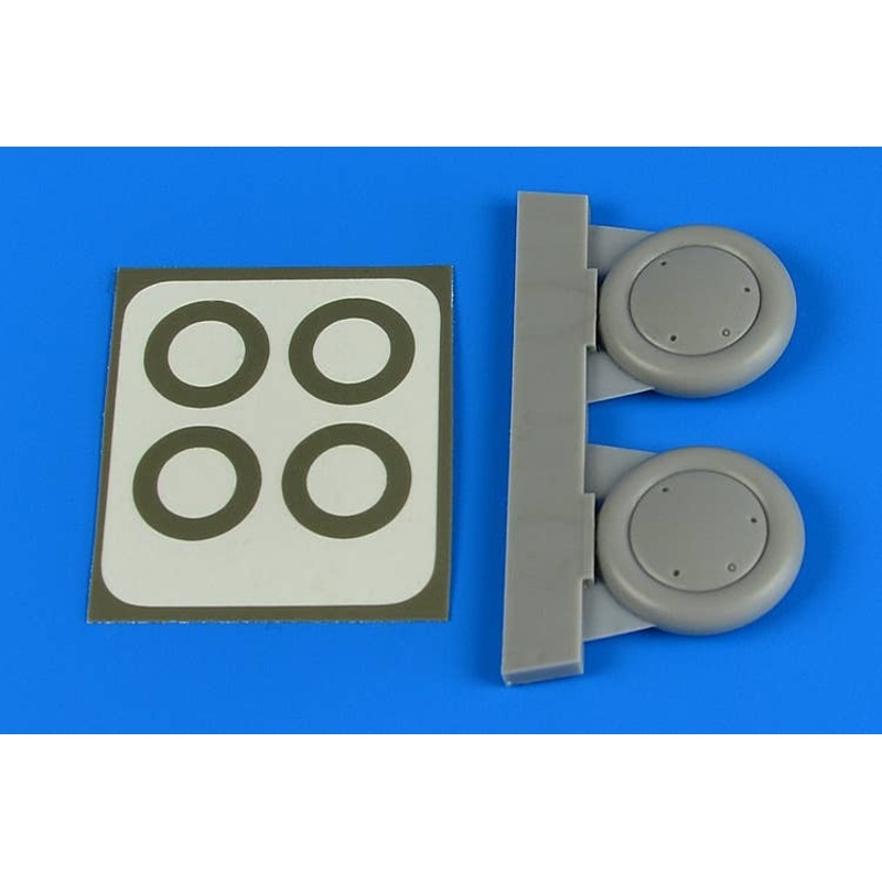 1/48 Gloster Gladiator Wheels & Paint Masks (for Roden)
