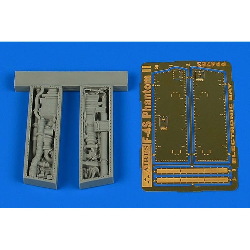 1/48 F-4S Phantom II Electronic Bay (for Zoukei-mura)