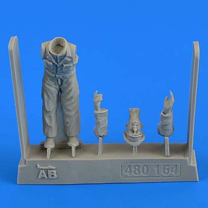 1/48 German Mechanic Office WWII