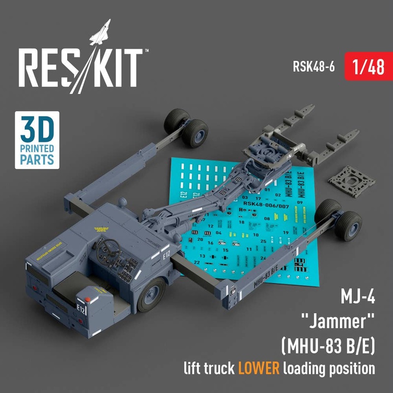 1/48 MJ-4 Jammer (MHU-83 B/E) Early lift truck LOWER loading position (3D Printed model kit)