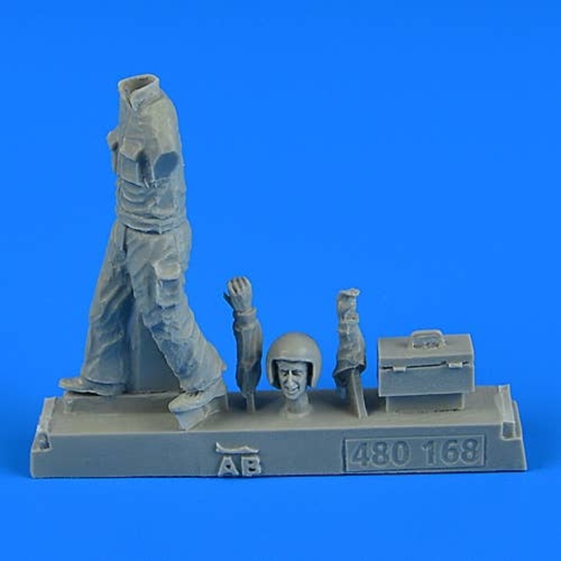 1/48 Warshaw Pact Aircraft Mechanic - Part 4