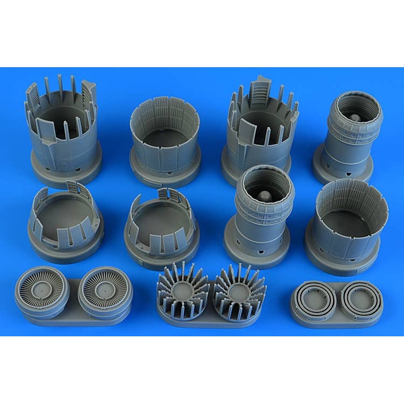 1/48 SR-71A Blackbird exhaust nozzles - opened