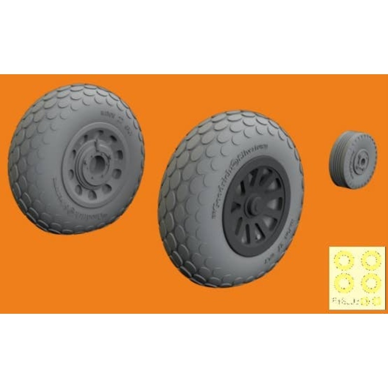 1/48 P-51D Wheels Oval Tread (for Eduard)
