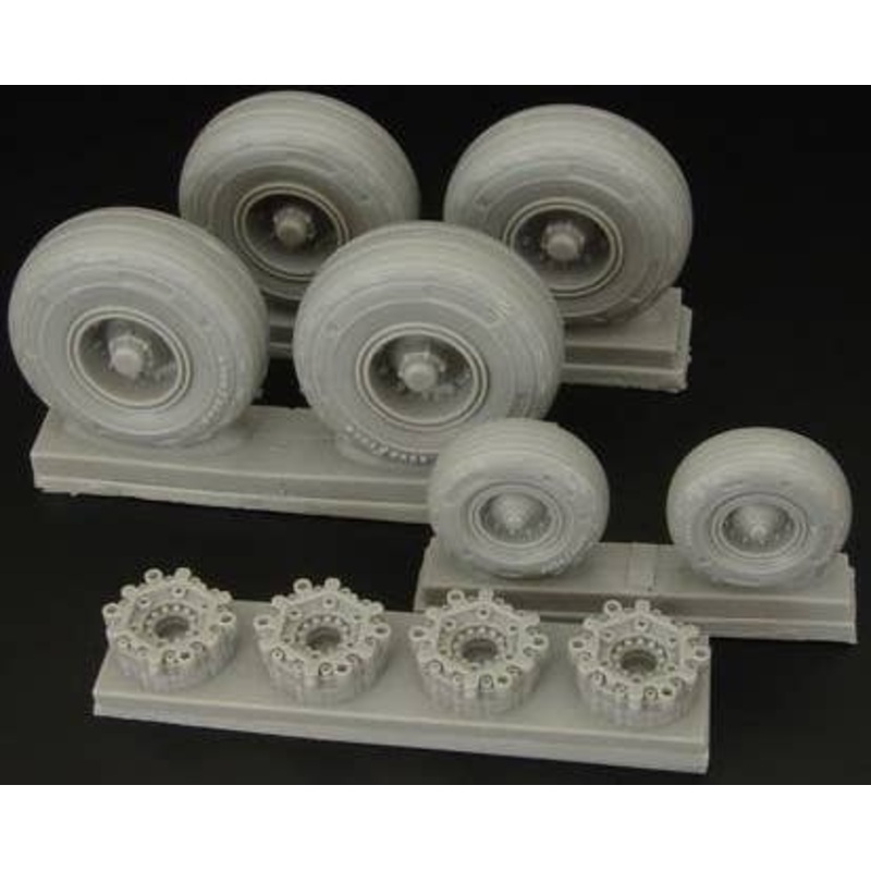 1/48 C-130 Wheels (Resin)