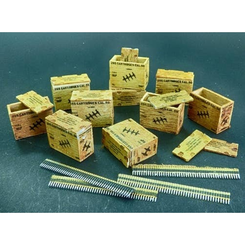1/48 US Ammunition Boxes with Belts of Charges