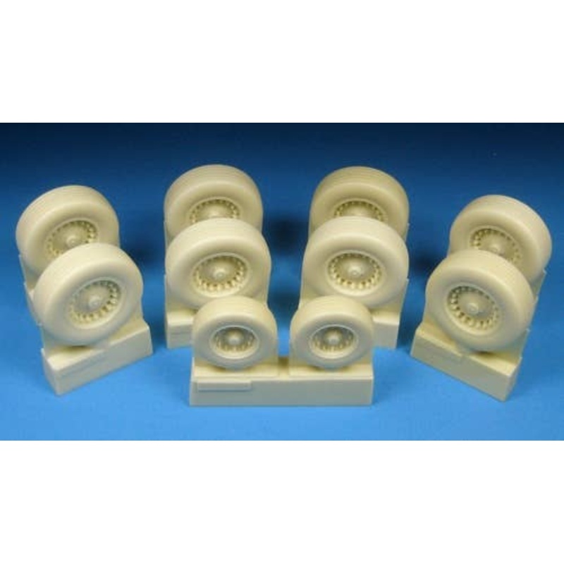 1/48 B-1B Main and Nose Wheel Set (for Revell)