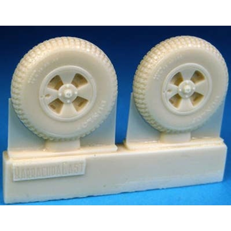 1/48 British 4-Slot 32" Mainwheels Block Tread