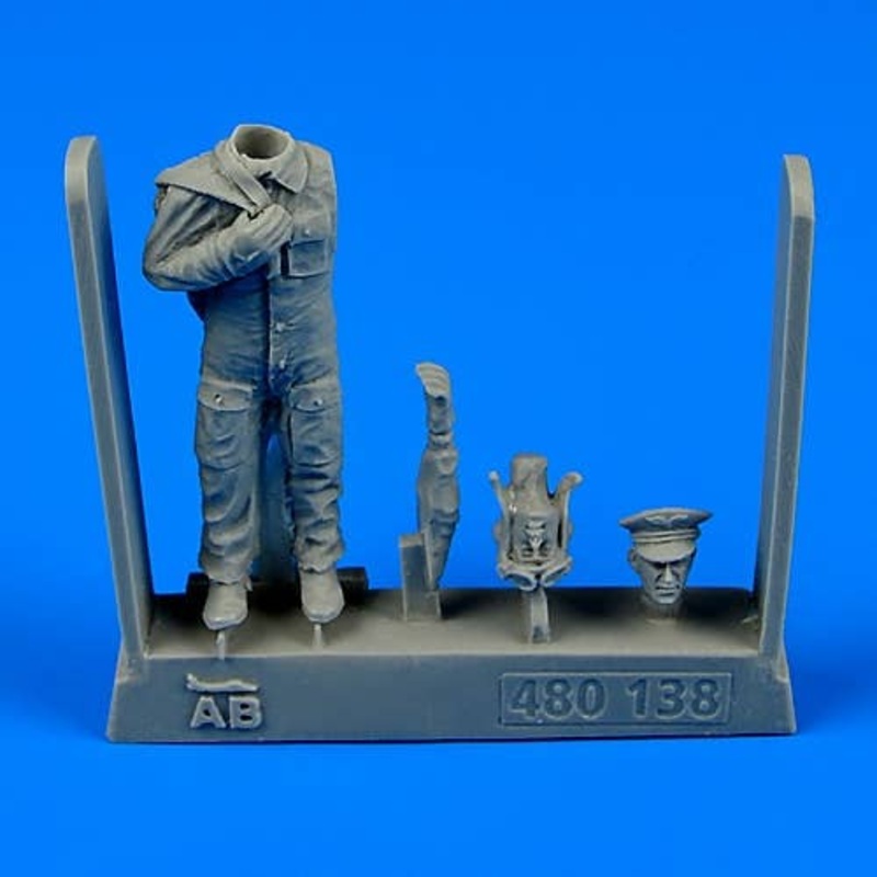 1/48 Free French Fighter Pilot WWII Normandie-Niemen (1942-1945)
