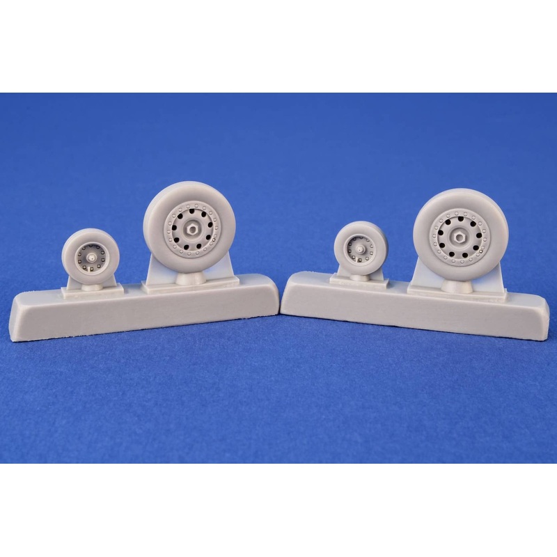 1/48 F-4B Phantom Wheels (from Tamiya kit)