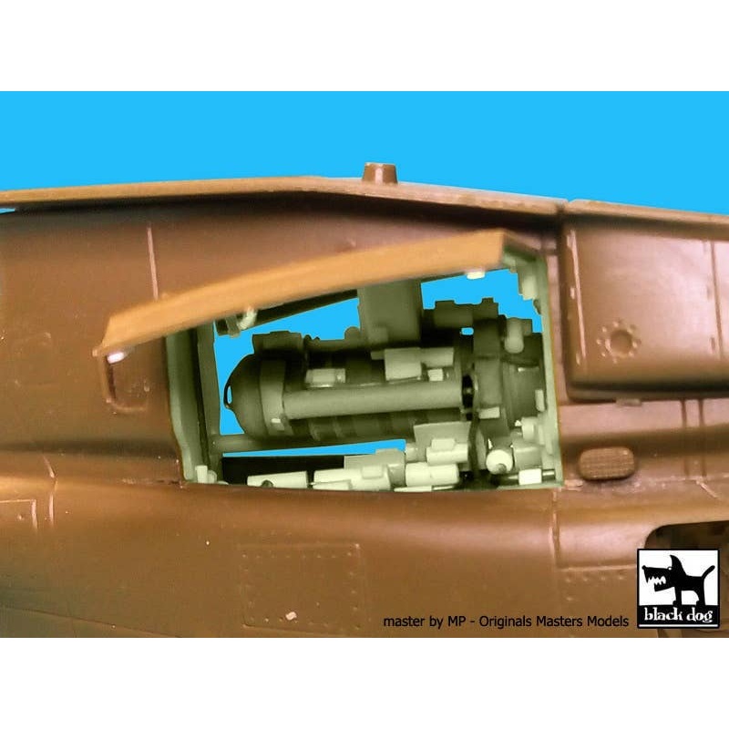 1/48 OH-58 D Kiowa Engine (for Italeri)
