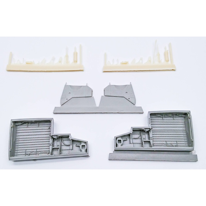 1/32 P-47D Thunderbolt Wheel Bay (for Hasegawa)