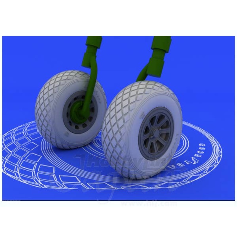 1/32 P-51 wheels (TAMIYA)
