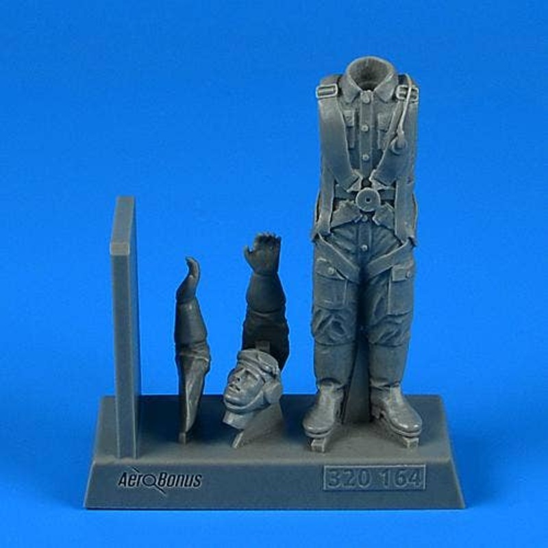 1/32 WW.II French Air Force Pilot