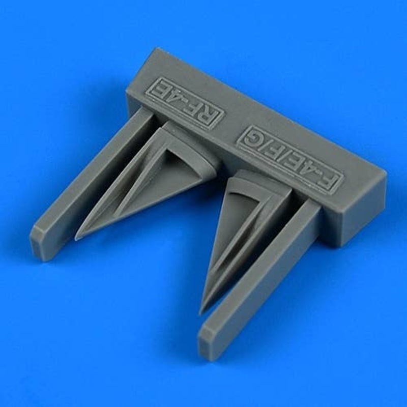 1/32 F-4E/F/G Rf-4E Phantom Ii Vertical Tail Air Inlet (2pcs) (for Revell)