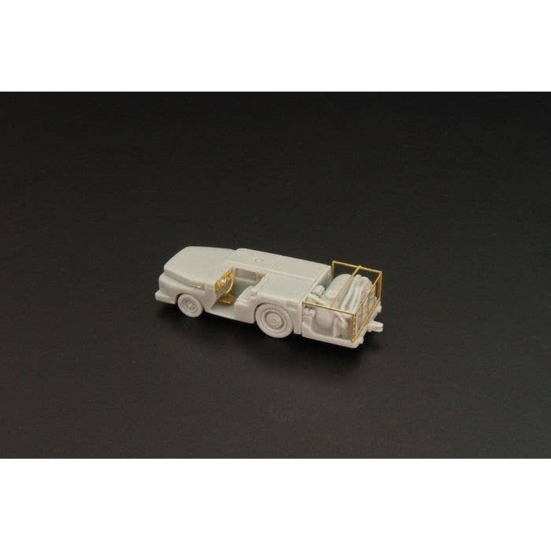 1/144 MD-3 USN Fire tractor small