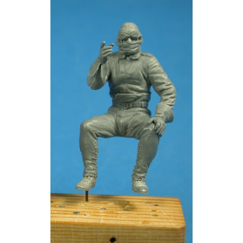 1/32 Gotha Bomberaft Gunner 2