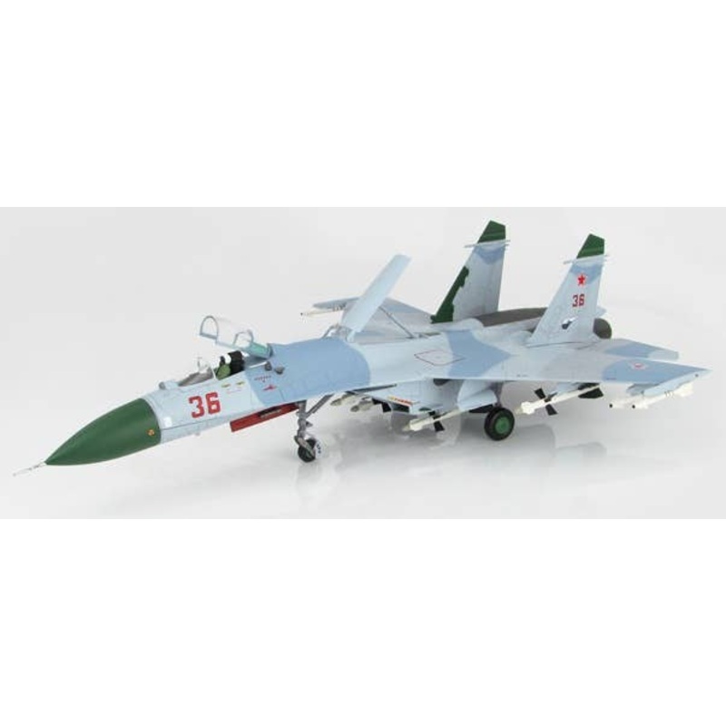 1/72 Su-27 Flanker B (Early Type) Red 36 Russian Air Force Barents Sea 1987