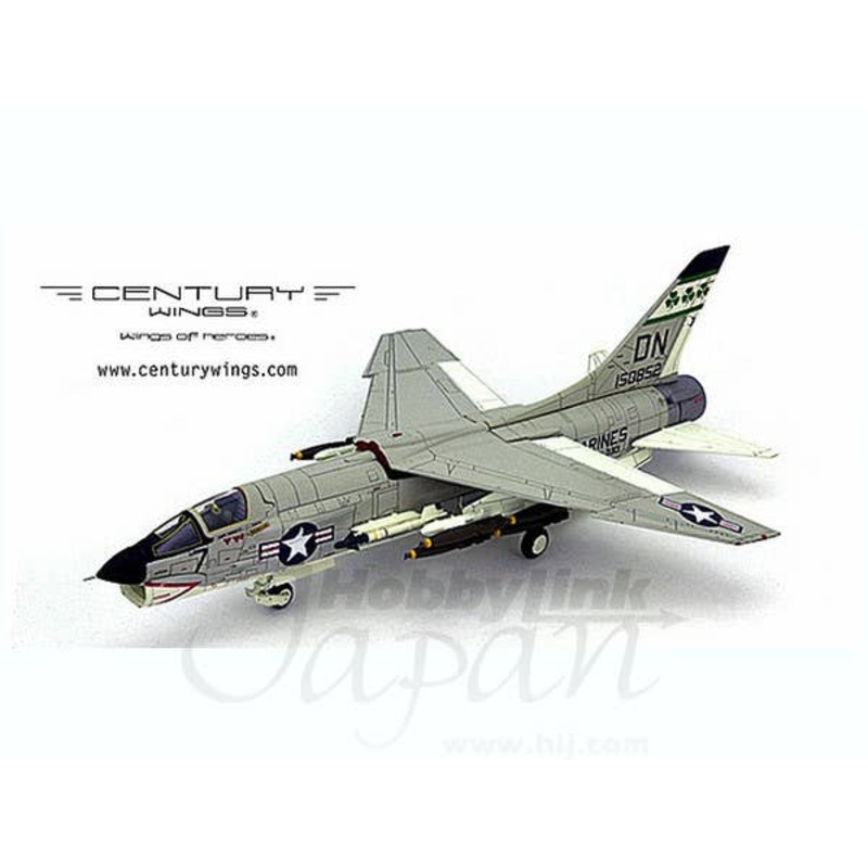 1/72 F-8E Crusader USMC VMF-333