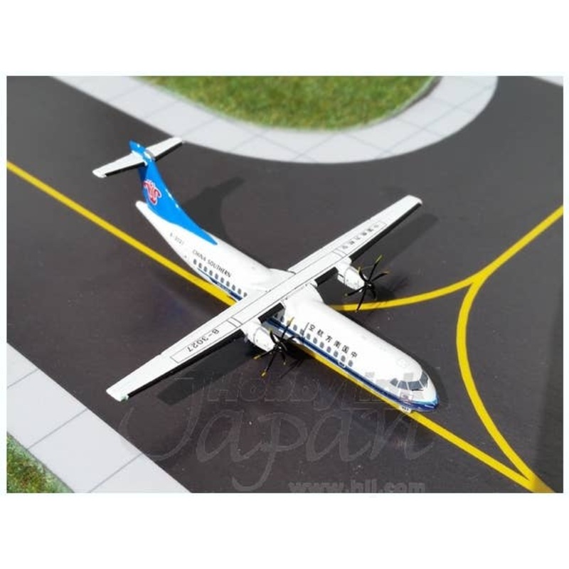 1/400 ATR-72 China Southern Airline Group B-3027