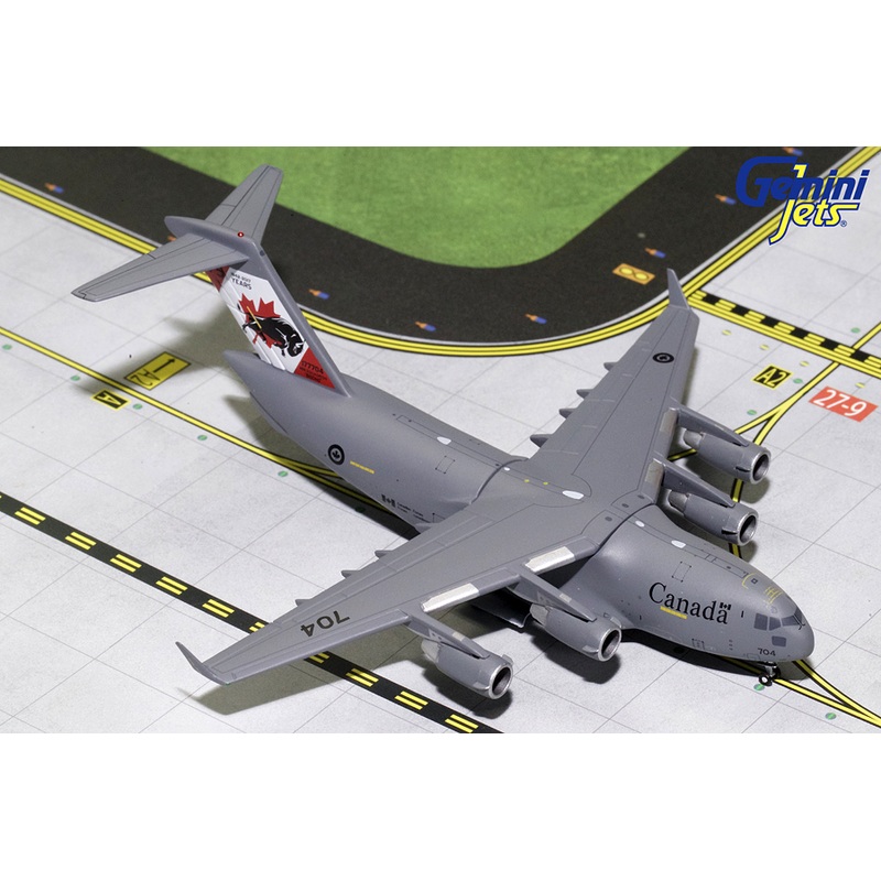 1/400 Boeing C-17 Globemaster III RCAF "75 Years" #177704