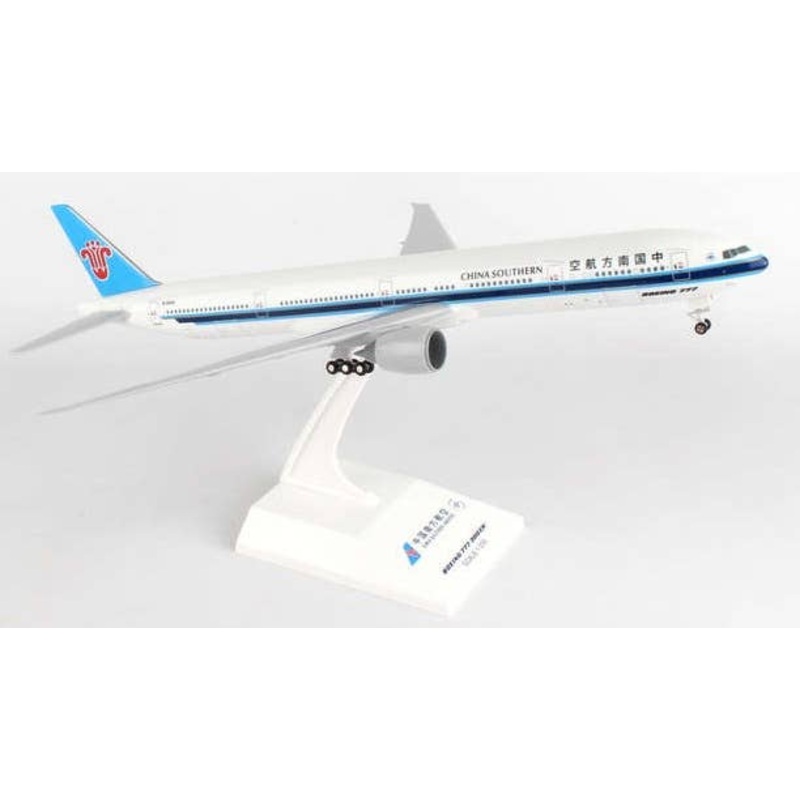 1/200 777-300 China Southern Airlines (With Gear)