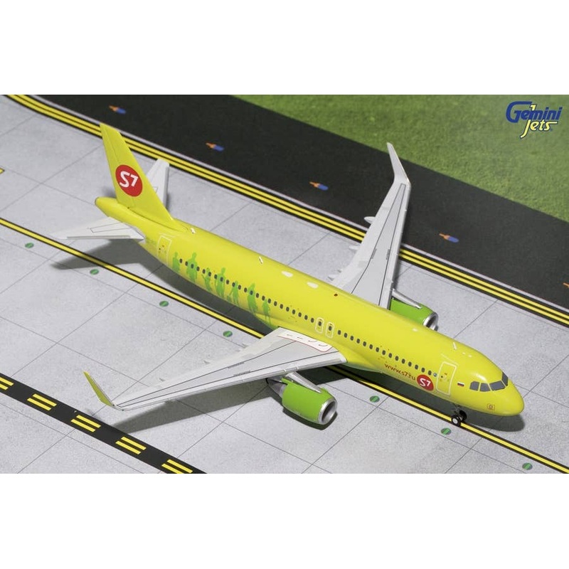 1/200 A320-200 (S) S7 Siberian Airlines VP-BOL