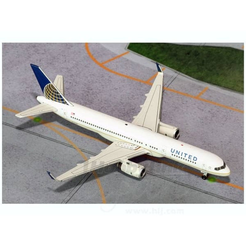 1/400 757-200W United Airlines N17128