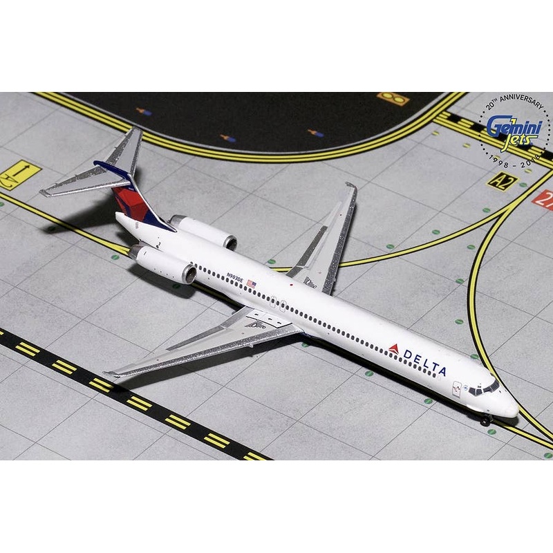 1/400 Delta Air Lines MD-88 N903DE