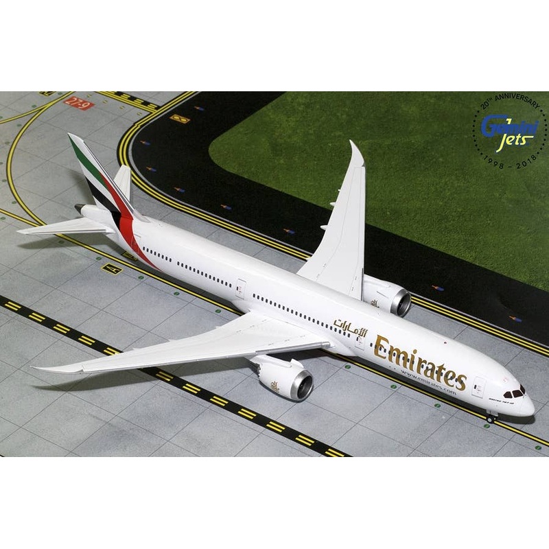 1/200 787-10 Emirates Airline