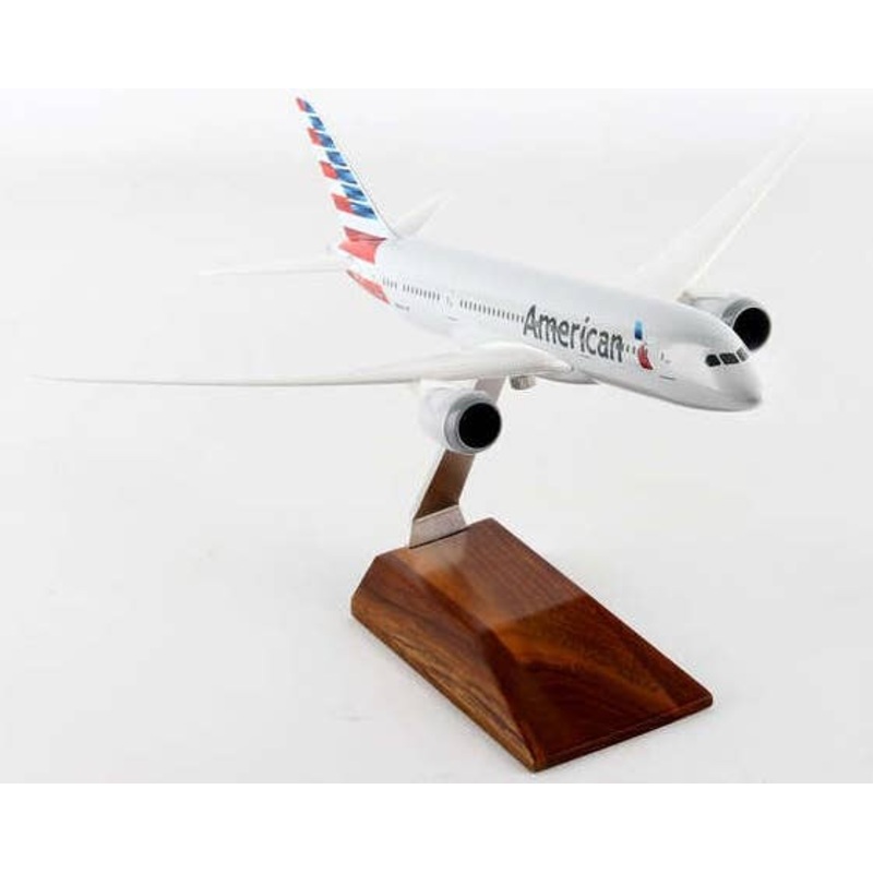 1/200 787-8 American Airlines With Wooden Stand