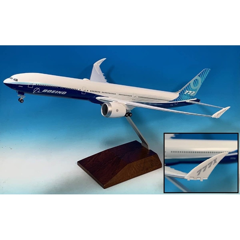 1/200 Boeing House Color 777-9X Wooden Stand