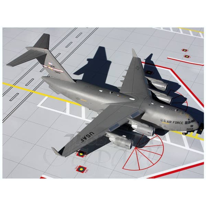 1/200 C-17 USAF 445th AW Wright-Patterson Air Force Base 70044