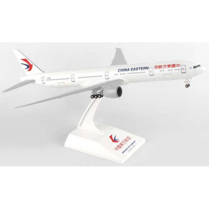 1/200 777-300 China Eastern Airlines (With Gear)