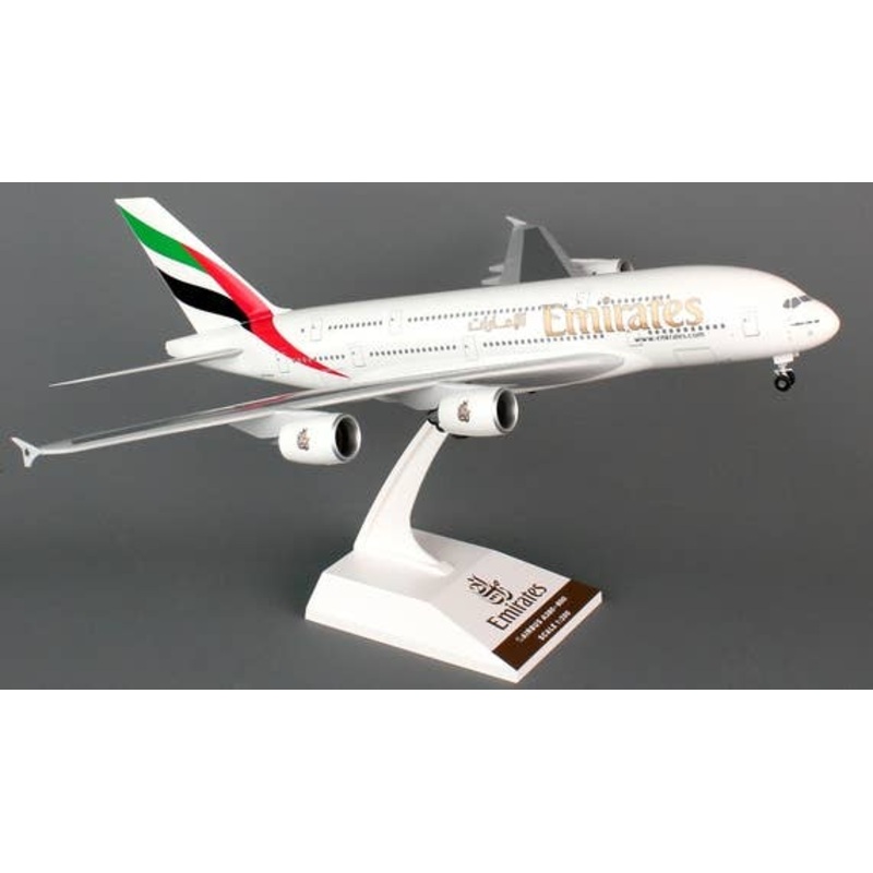 1/200 A380-800 Emirates (With Gear)