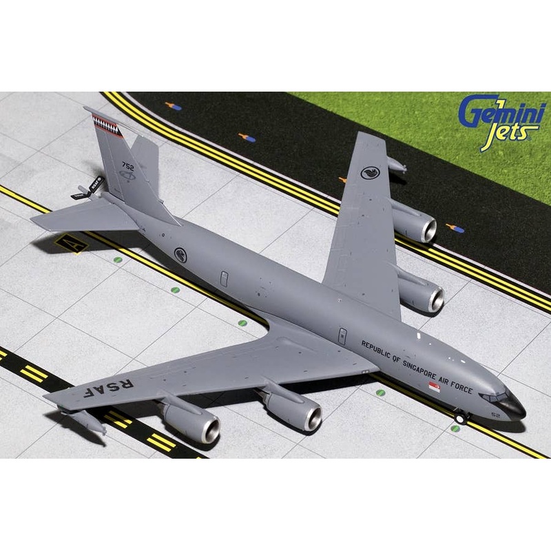 1/200 KC-135R Republic of Singapore Air Force 752