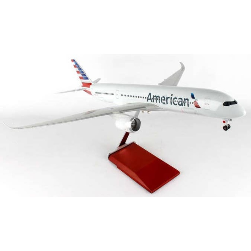 1/100 A350 American Airlines (With Gear and Wooden Stand)