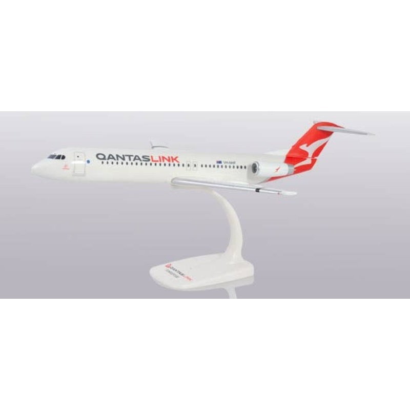 1/100 Fokker 100 QantasLink VH-NHF Lindsay Evans