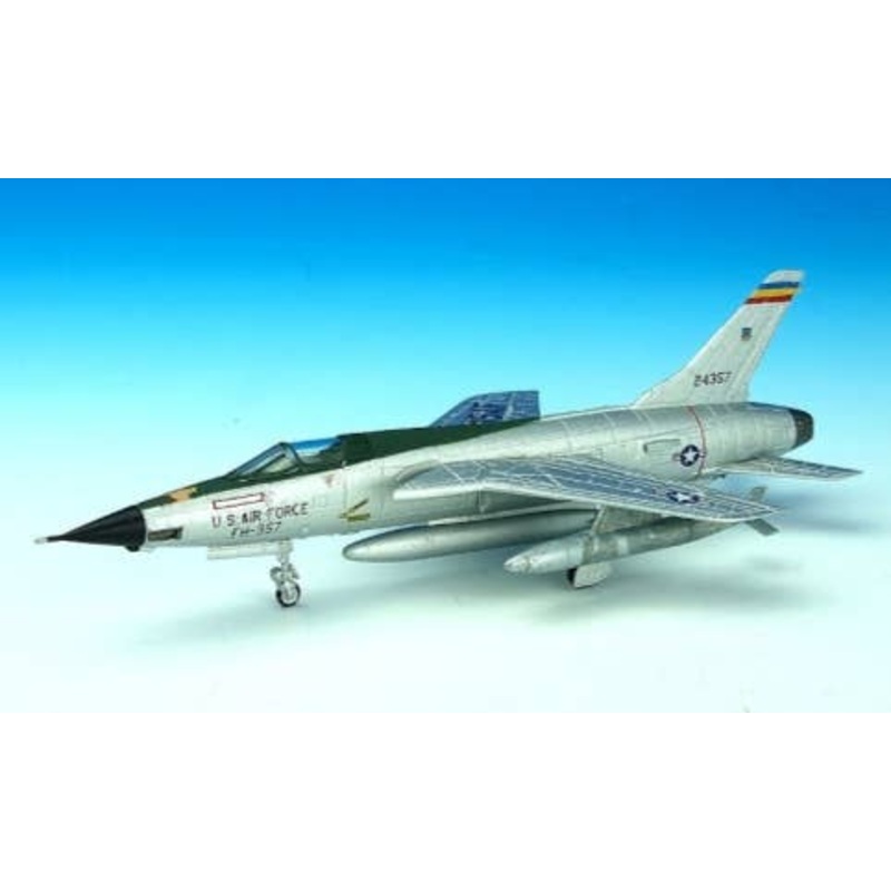 1/144 F-105D Thunderchief 8TFW 80TFS